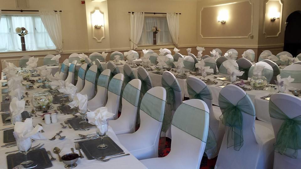 The Waverley Hotel Крю Екстериор снимка